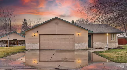 719 Benton Ave, Nampa, ID 83651