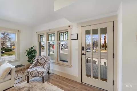 Exterior - 661 2nd Ave N, Twin Falls, ID 83301 photo 2 of 3