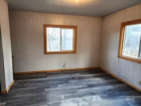 1853 Mclay Rd, Vale, OR 97918 photo 6