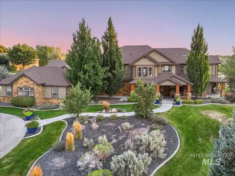 Exterior - 3365 Willow Way, Twin Falls, ID 83301 photo 1 of 12