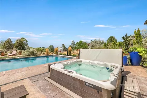 Exterior - 3365 Willow Way, Twin Falls, ID 83301 photo 8 of 12