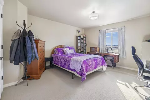 Bedroom - 560 Riverview Dr, Gooding, ID 83330 photo 3 of 7