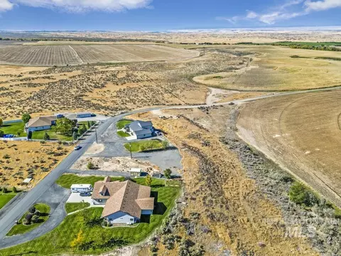 View/Area - 560 Riverview Dr, Gooding, ID 83330 photo 6 of 7