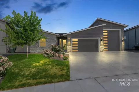 2445 N Klemmer Ave, Kuna, ID 83634