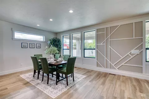 Dining - 856 N Nolina Ave, Eagle, ID 83616 photo 1 of 1