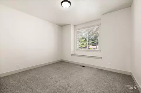 Bedroom - 26938 Breakaway Ln, Caldwell, ID 83607 photo 3 of 7