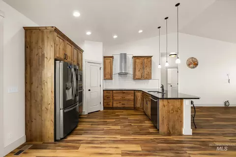Kitchen - 26938 Breakaway Ln, Caldwell, ID 83607 photo 2 of 5