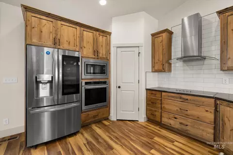 Kitchen - 26938 Breakaway Ln, Caldwell, ID 83607 photo 4 of 5