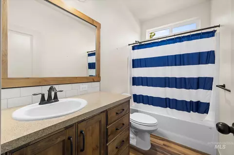 Bath - 26938 Breakaway Ln, Caldwell, ID 83607 photo 1 of 4