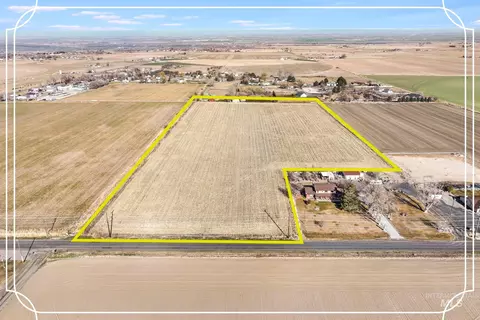 1525 E 4200 N, Buhl, ID 83316