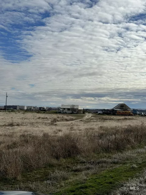 6750 Dearborne Rd, Nampa, ID 83686