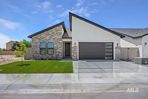 517 Canyon Falls Dr, Twin Falls, ID 83301