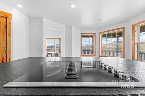 Kitchen - 2132 Corral Rd, Emmett, ID 83617 photo 4 of 5