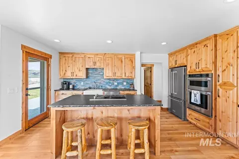Kitchen - 2132 Corral Rd, Emmett, ID 83617 photo 2 of 5