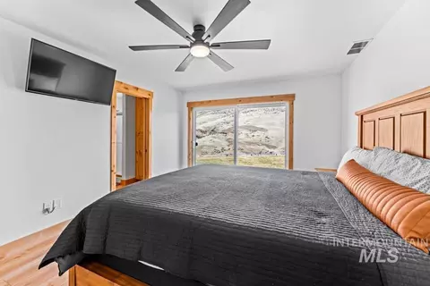 Bedroom - 2132 Corral Rd, Emmett, ID 83617 photo 6 of 7