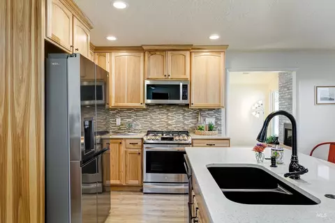 2248 E Sadie Dr, Eagle, ID 83616 photo 7