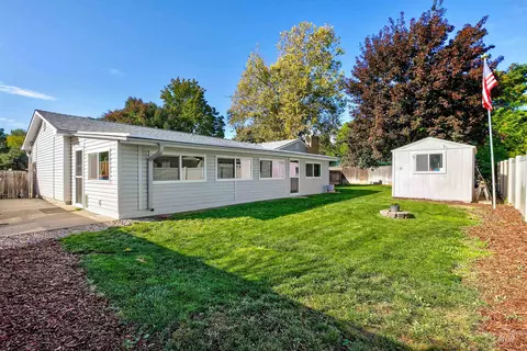 2248 E Sadie Dr, Eagle, ID 83616 photo 28