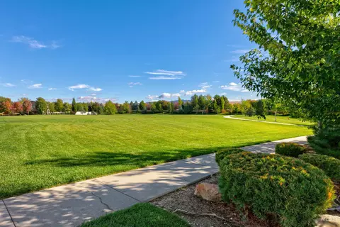 2248 E Sadie Dr, Eagle, ID 83616 photo 30