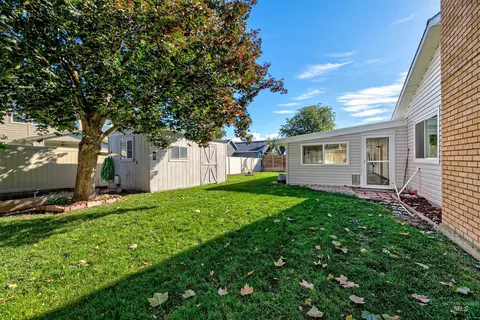 2248 E Sadie Dr, Eagle, ID 83616 photo 25