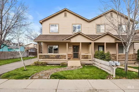 124 W Cherry Ave, Meridian, ID 83642