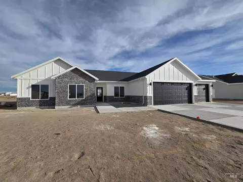 1509 Lavender Dr, Rupert, ID 83350