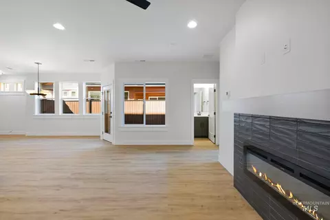 Living - 24 Bridger St, Cascade, ID 83611 photo 2 of 2