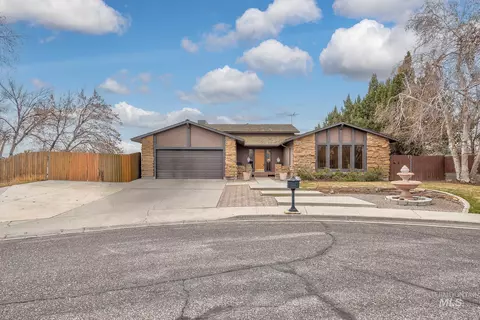 1242 SW 11th Ave, Ontario, OR 97914