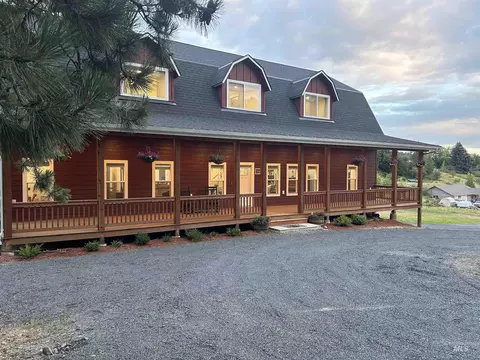 300 Big Meadow Rd, Troy, ID 83871