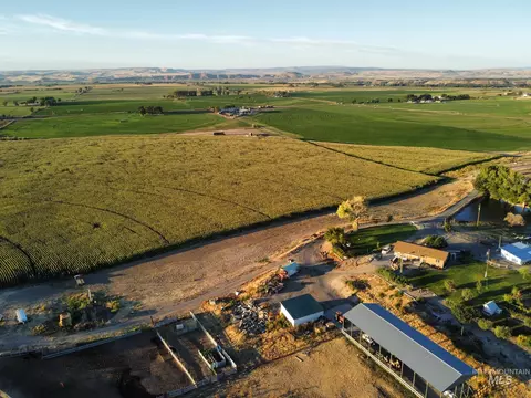 3850 Greenfield Rd, Vale, OR 97918