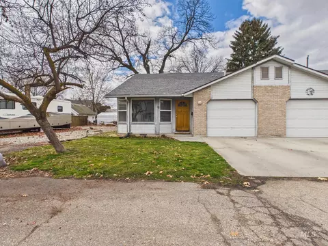 804 E Main # 10, Emmett, ID 83617