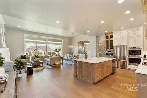 Kitchen - 6372 W Carnock Dr, Eagle, ID 83616 photo 2 of 2