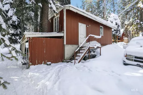 Exterior - 654 Bings Rd, Cascade, ID 83611 photo 8 of 15