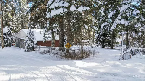 Exterior - 654 Bings Rd, Cascade, ID 83611 photo 10 of 15