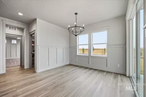 Dining - 7800 W Flathead Lake St, Eagle, ID 83616 photo 1 of 2