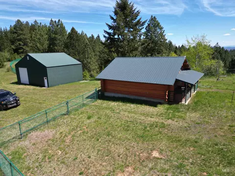 Exterior - 4975 Middle Rd, Lenore, ID 83541 photo 10 of 18