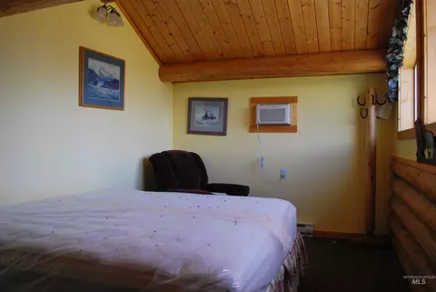 Bedroom - 4975 Middle Rd, Lenore, ID 83541 photo 1 of 1