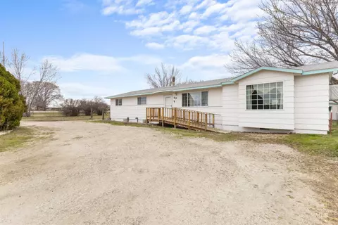 512 E Black Canyon Hwy, Emmett, ID 83617
