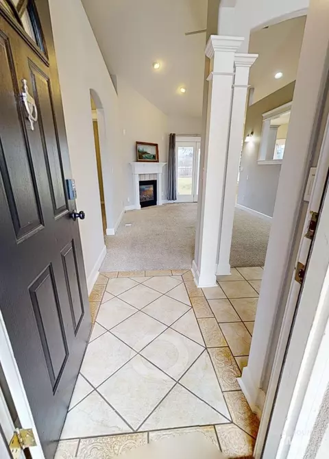 6889 E Greens Dr, Nampa, ID 83687