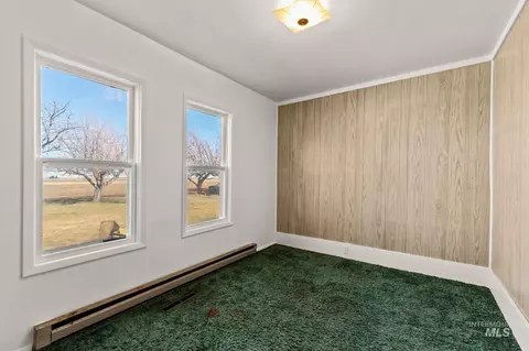 Bedroom - 3918 E 3600 N, Hansen, ID 83334 photo 2 of 2