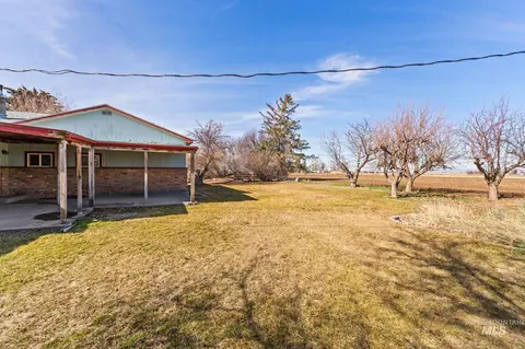 Exterior - 3918 E 3600 N, Hansen, ID 83334 photo 6 of 11