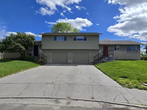 798 Skyhawk Dr, Ontario, OR 97914