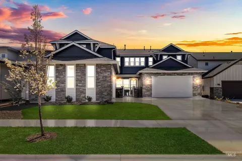 7997 W Suttle Lake Dr, Boise, ID 83714