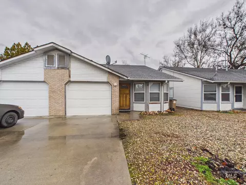 804 E Main # 3, Emmett, ID 83617