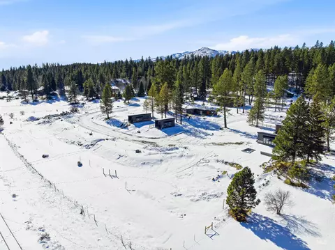 137 Raven Loop, Cascade, ID 83611 photo 4