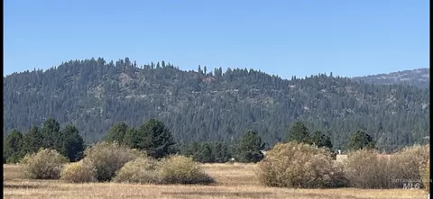 100 Herrick Ln, Cascade, ID 83611