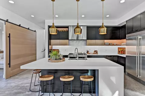 Kitchen - 348 E Riversedge Dr, Eagle, ID 83616 photo 1 of 4