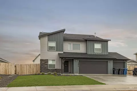 13570 Nisene Dr, Caldwell, ID 83607
