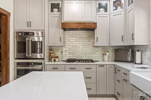 Kitchen - 2140 Valley View Dr, Weiser, ID 83672 photo 5 of 6