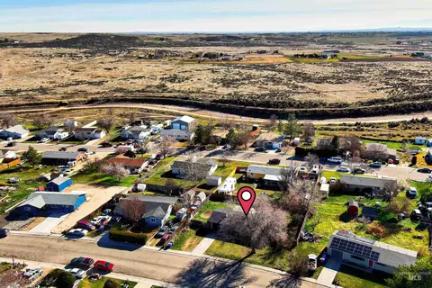10087 W Vixen Dr, Boise, ID 83709