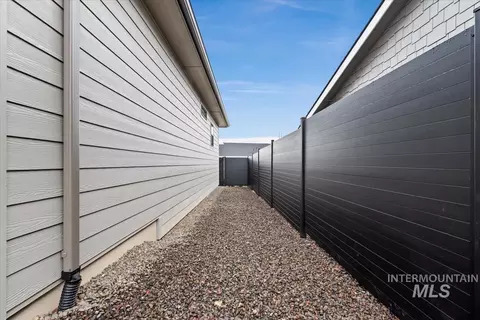 6408 N Barholm Ln, Eagle, ID 83616 photo 30